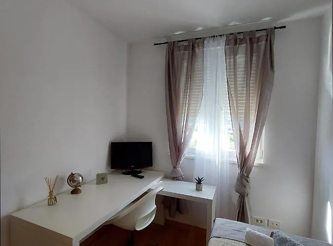 App Ante Apartment