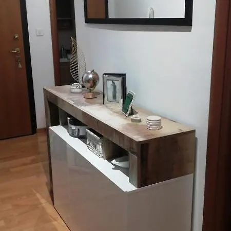 Apartment App Ante *